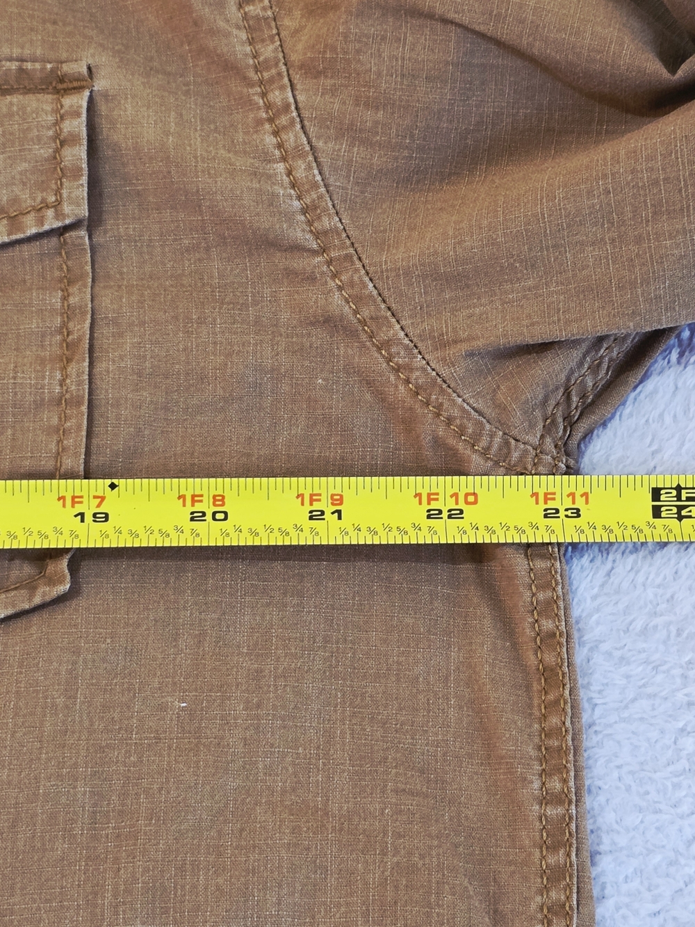 Bit & Bridle Men's Tan Button-Down Corduroy Western Shirt - Picture 10 of 12